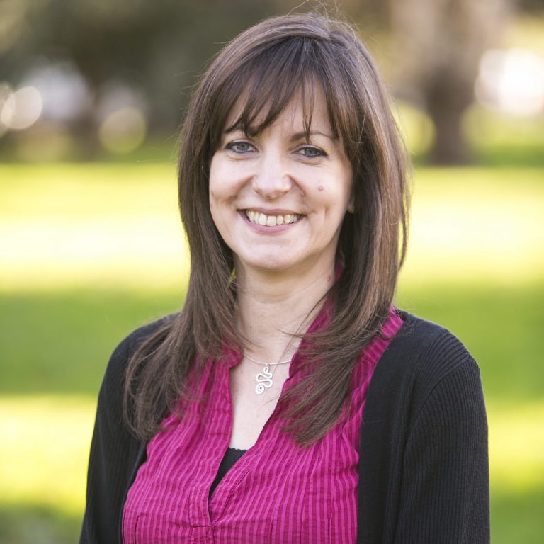 Anita Holford Headshot