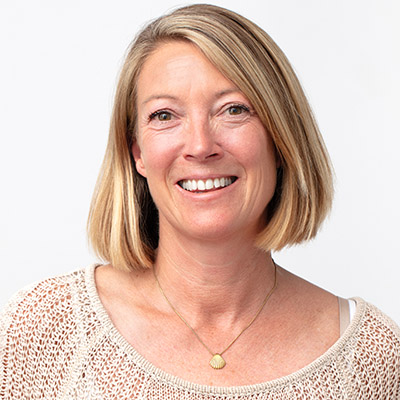 Headshot of Zoe Watkins